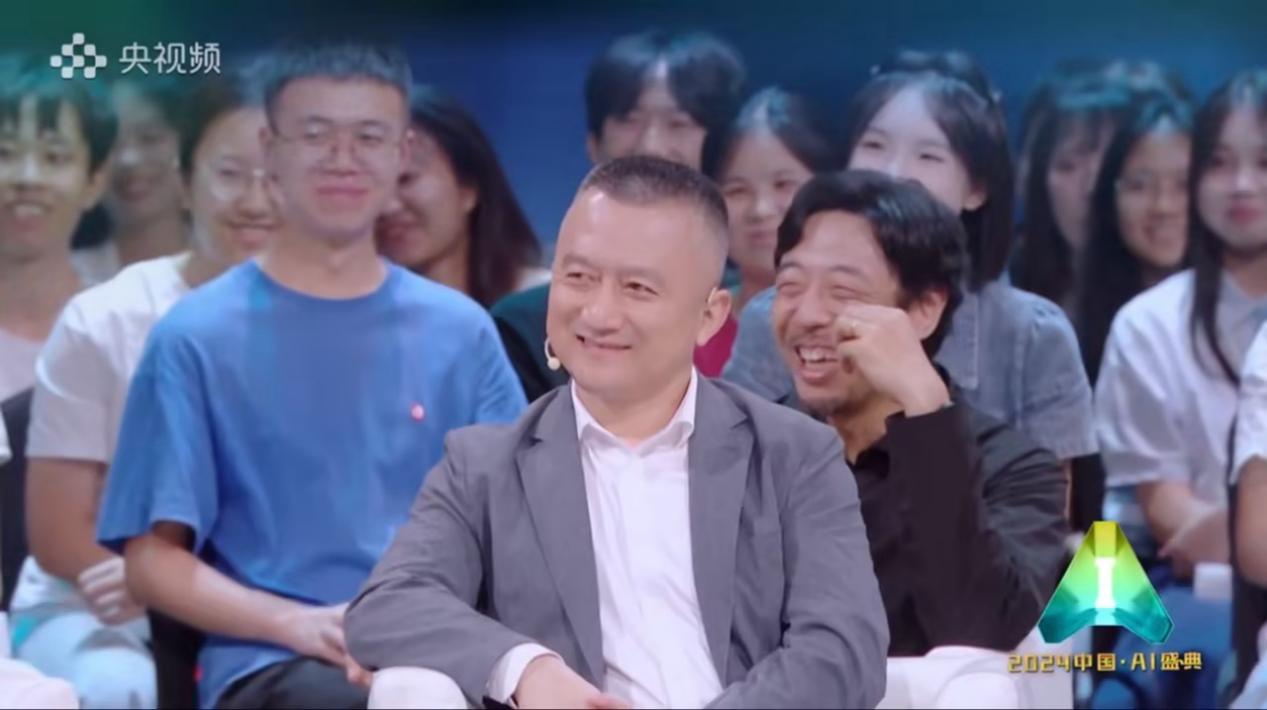 央视AI盛典丨云天励飞陈宁：鹏城自进化智能体助力深圳打造人工智能先锋城市(图1)