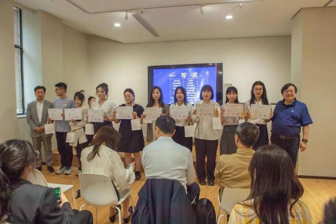 九游娱乐文化：解码数字化转型之路第21届长三角MPAcc智能财会案例研究论坛圆满落幕(图9)