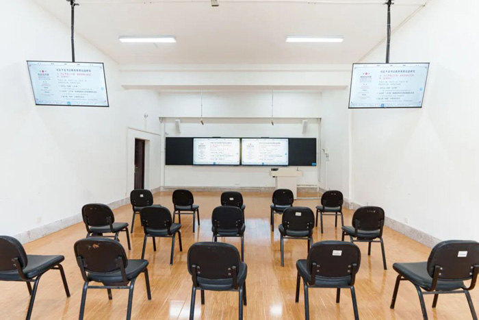 九游娱乐：案例海信商用显示助力青岛大学数字化教学转型升级(图4)