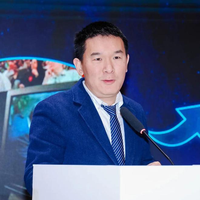 九游娱乐文化：专家共谈数智赋能终身教育变革(图7)