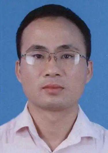 技术赋能教育智慧点亮未来！广西教育技术学学会人工智能专题培训正式启动(图9)
