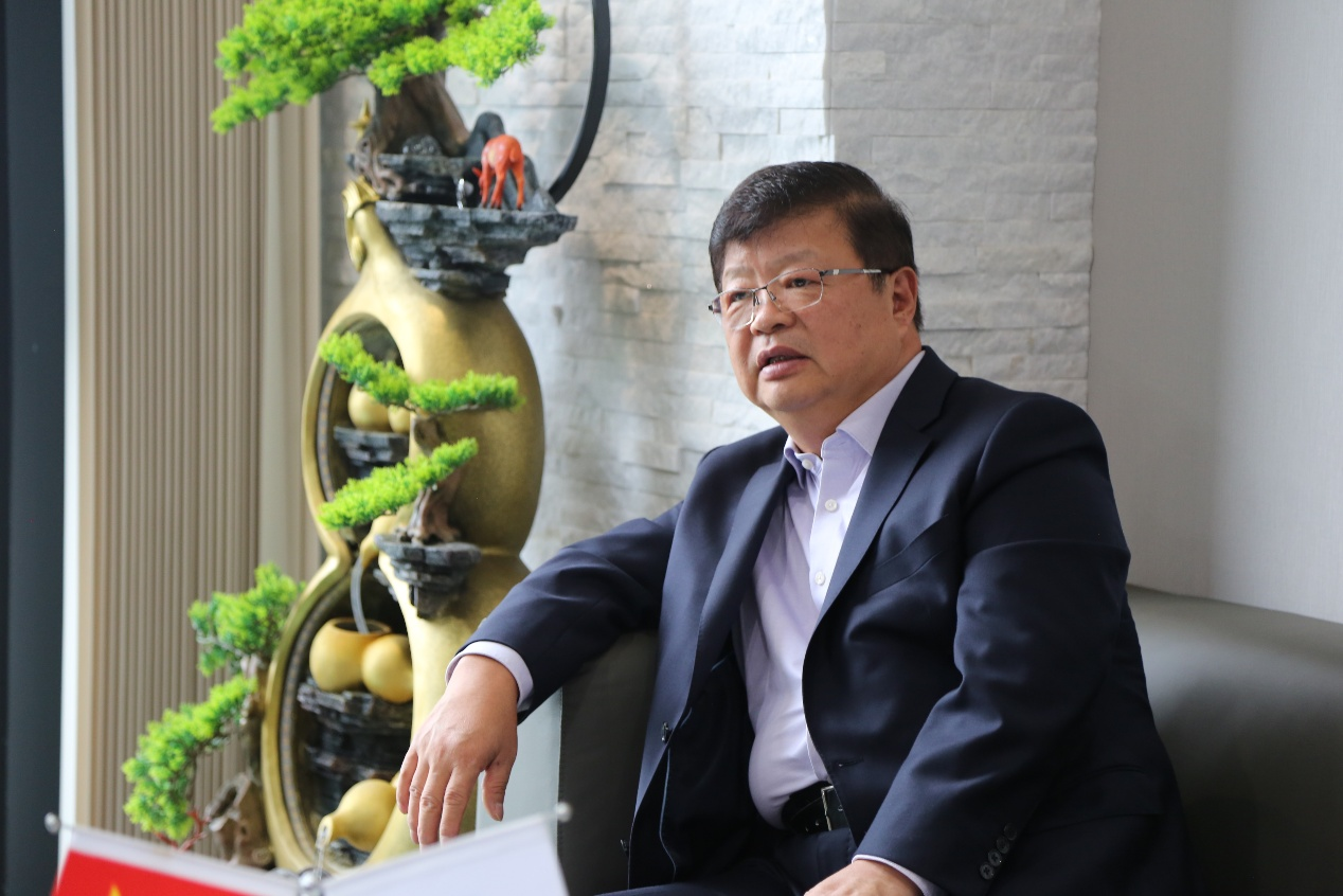 九游娱乐文化：浩瀚深度张跃：云网边端安一体化引领“AI+”新未来(图1)