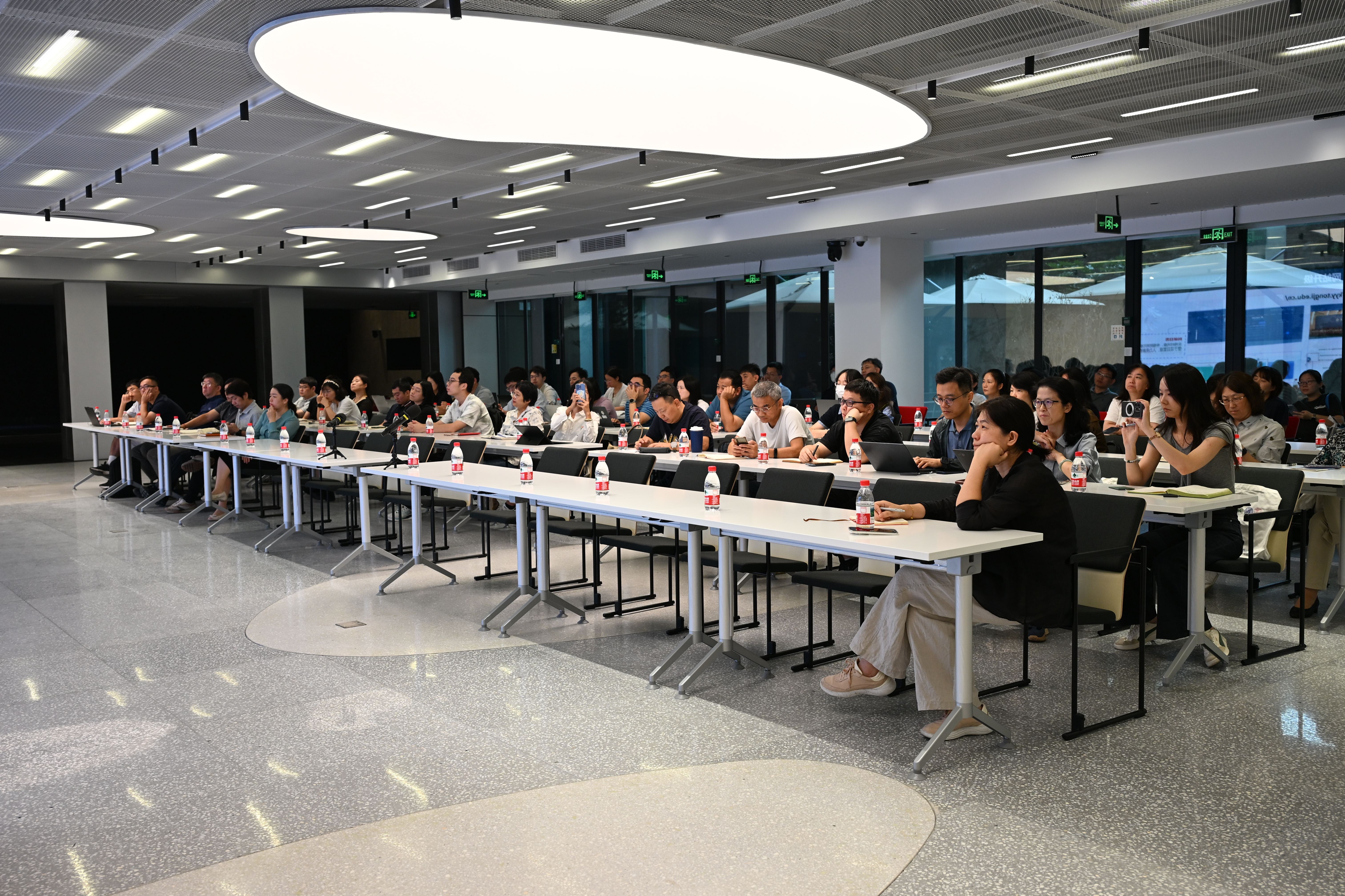 从“单点探索”到“协同共建”同济大学召开智能应用建设工作推进会