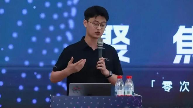广州00后辍学生硅谷狂揽46亿！(图11)