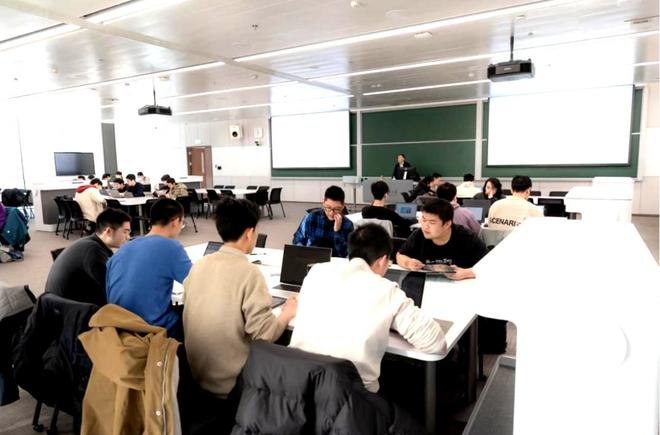 九游娱乐：严禁用AI实施学术不端！清华大学发布首个AI教育应用指导规范